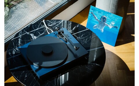 Gramofon Pro-Ject Debut EVO 2 Czarny banner