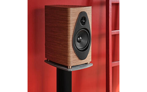 Sonus Faber SONETTO Il G2 Wallnut lifestyle